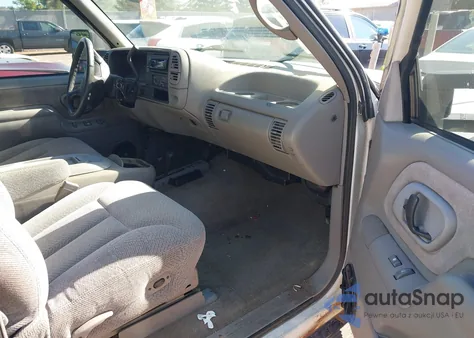 1995 Chevrolet Gmt-400 K1500 z USA, uszkodzony, nr VIN 1GCEK19K2SE257158